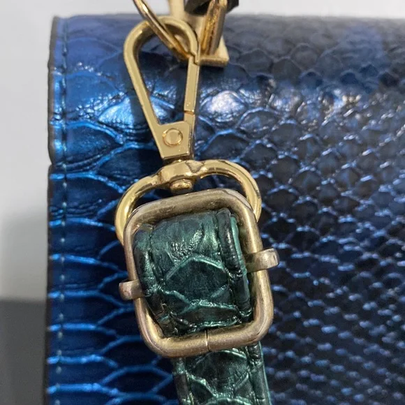Faux Snakeskin Crossbody Bag - Picture 6 of 14